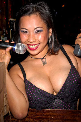 201010290215