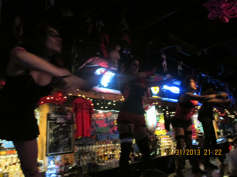 NYE 057