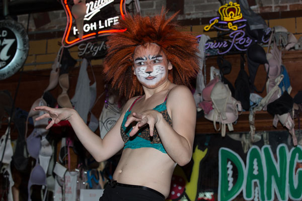 Memphis anniv party 34