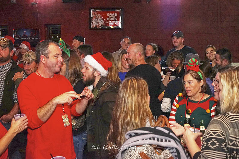 Santa Pub 2016 003