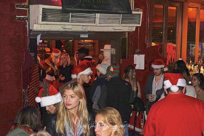 Santa Pub 2016 035