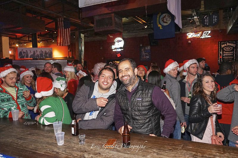 Santa Pub 2016 100