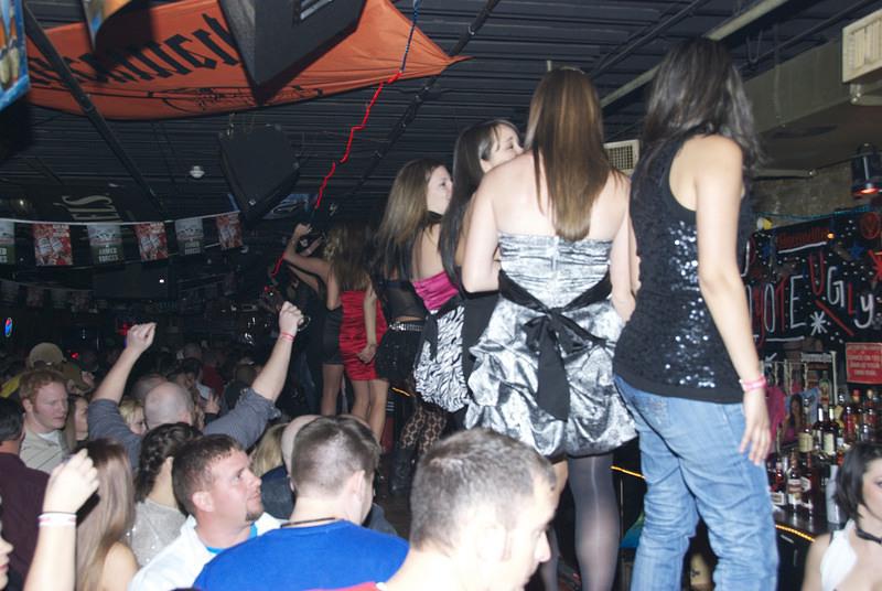 NYE 010