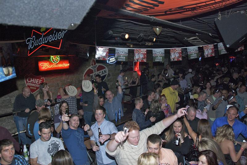 NYE 087