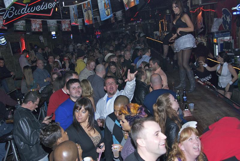 NYE 098