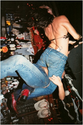 2004 02