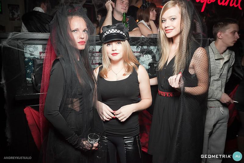 BloodyBrides 38