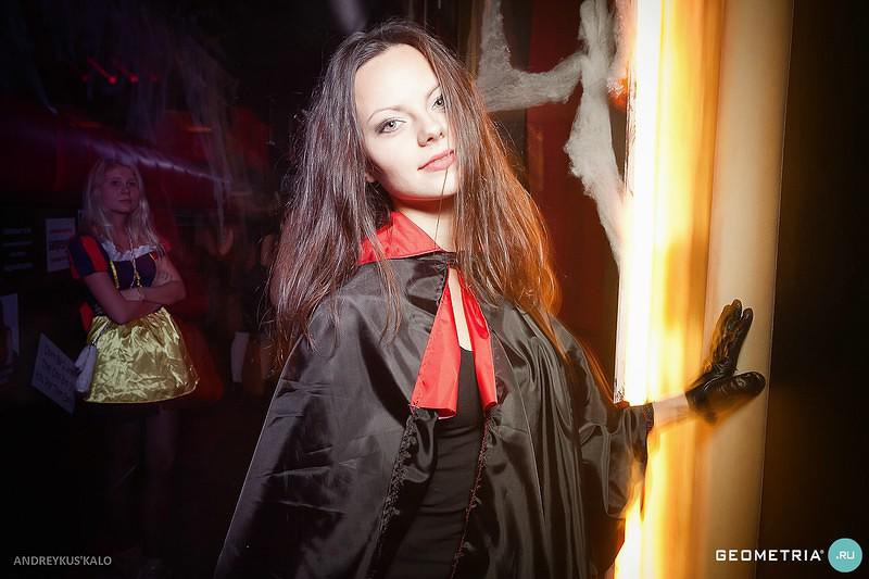 BloodyBrides 68
