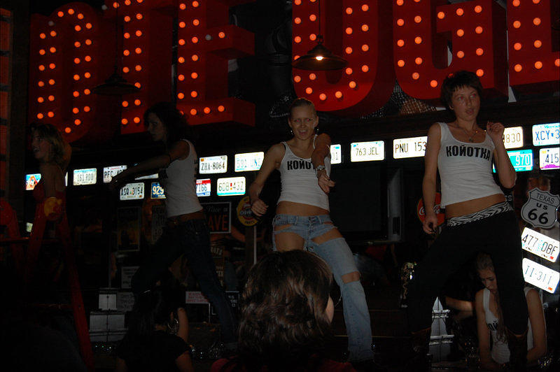 opening 09