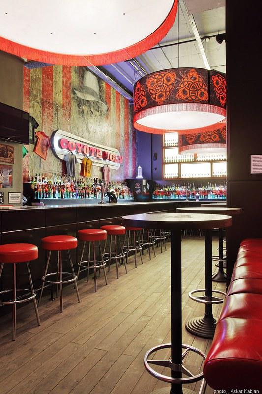 bar 50