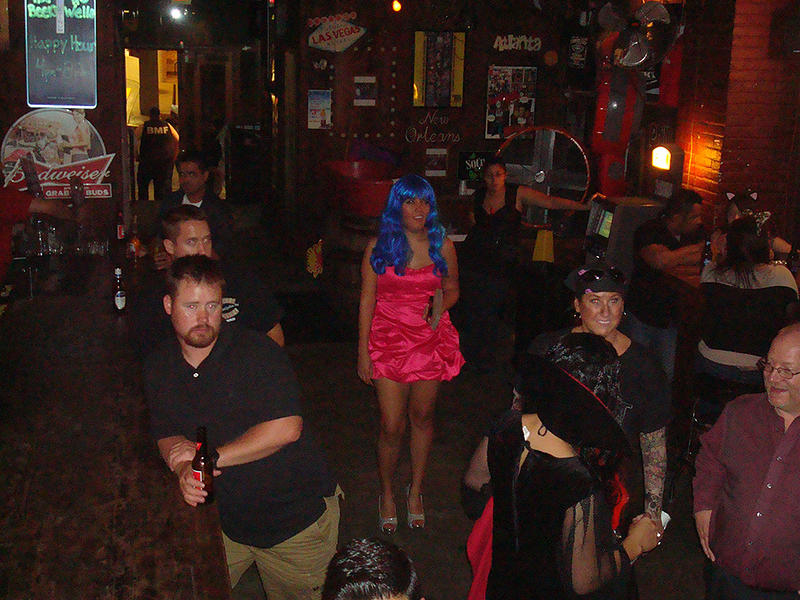 Halloween 100