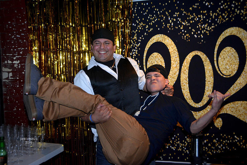 Coyote Ugly NYE 170