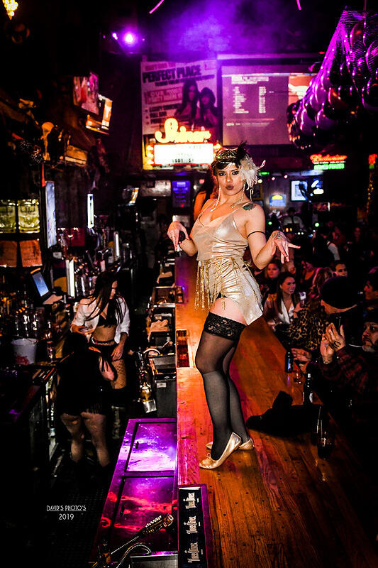 Coyote Ugly NYE 505