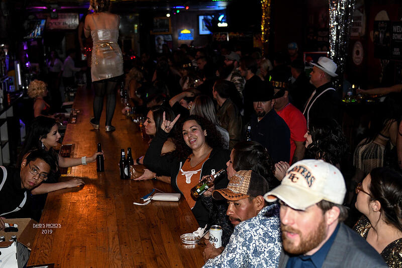 Coyote Ugly NYE 656