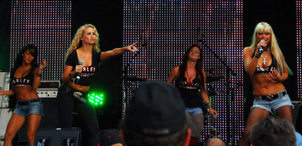Toronto02
