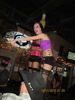 NYE 076