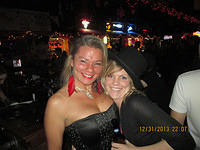 NYE 084