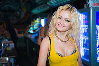 crazyWE 069