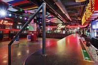 bar 15